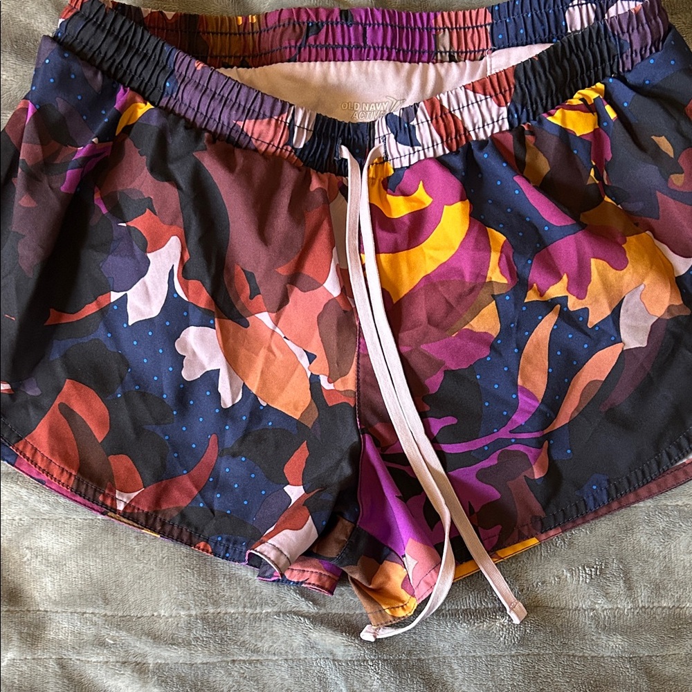 Old Navy Multicolor Women's Athletic Shorts